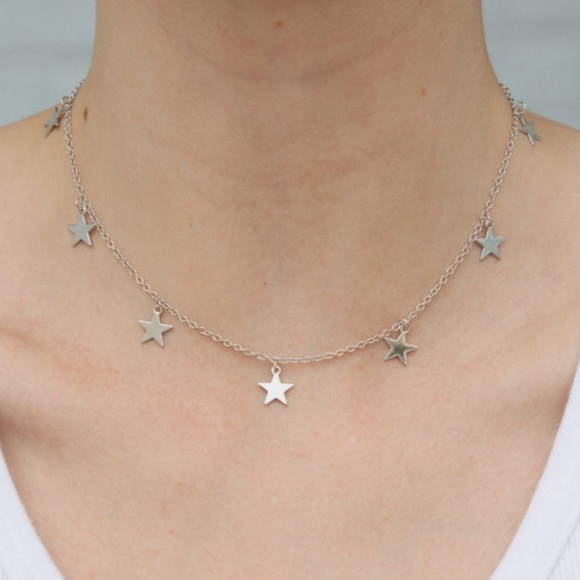 NWT Brandy Melville SILVER STARS CHARM NECKLACE